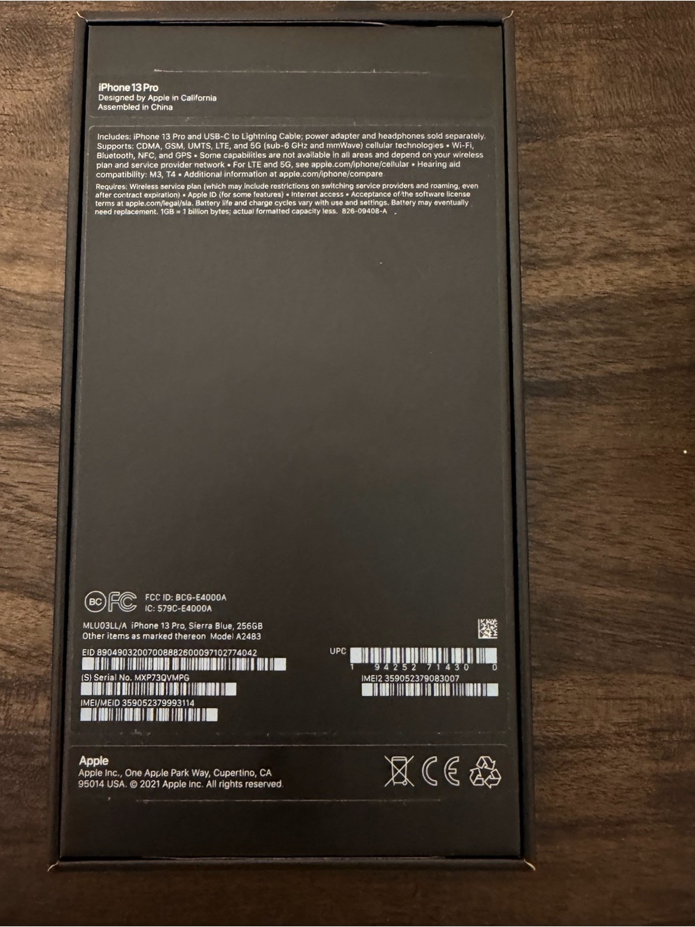 Apple iPhone 13 Pro Box in Black with Sierra Blue Label